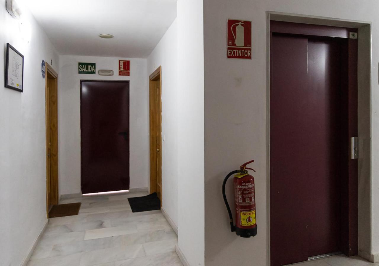 Centro Wifi Terraza Parking Ascensor A La Playa A 5 Min Apartamento Torremolinos Exterior foto